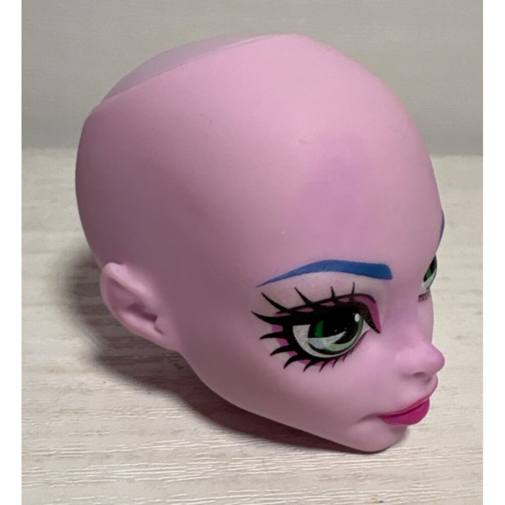 Monster High Doll Replacement Head 2012 Mattel Pink Skin Green Eyes Blue Brows
